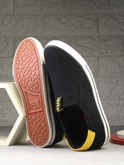 SPYKAR SOPHEAK MEN OLDSCHOOL SLIP ON SNEAKER SPY24