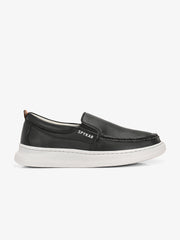 B. SPYKAR KARRI SLIP ON SPYON3076
