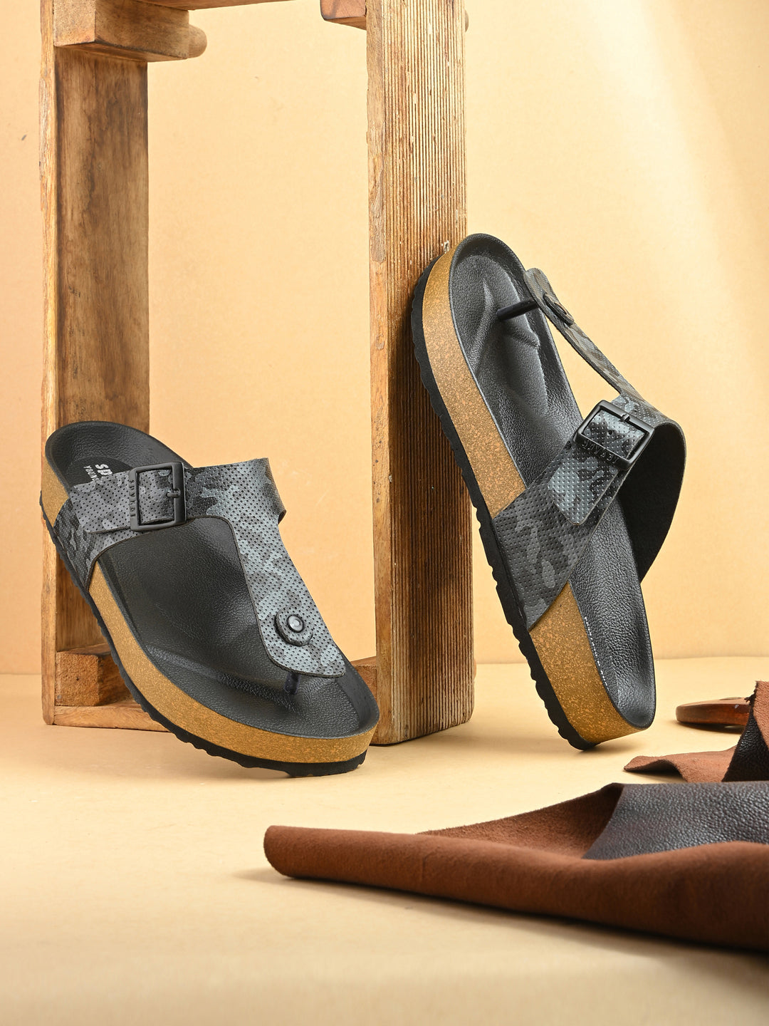 LYON 2.0 CAMO THONG SPYON1025